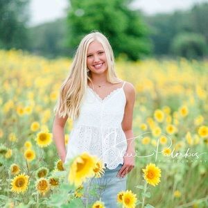 Meet your Posher, Ellie